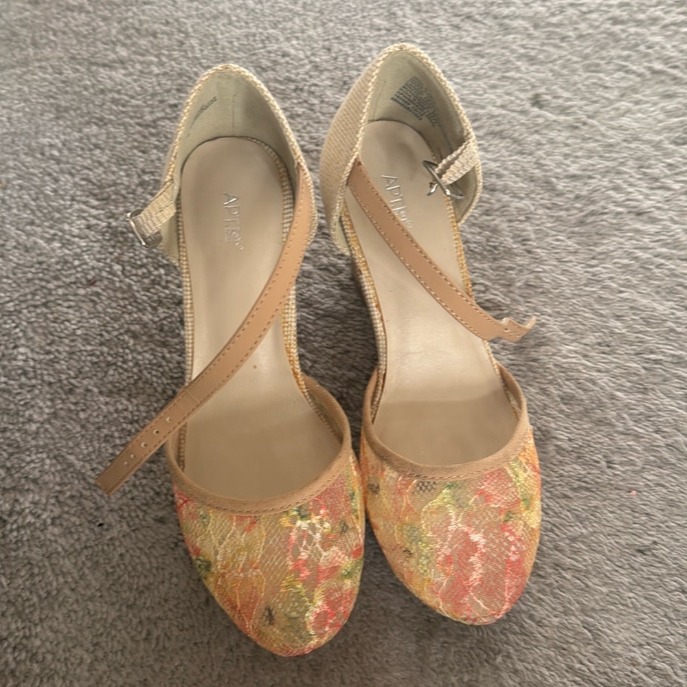3 for $15 floral wedges